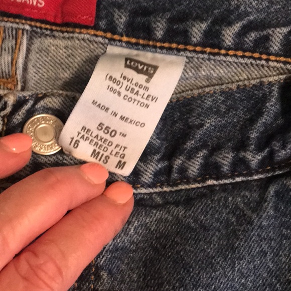 ❤️(800) Ladies size 16 Levi’s, 550. Great shape! Tapered leg - Picture 8 of 9